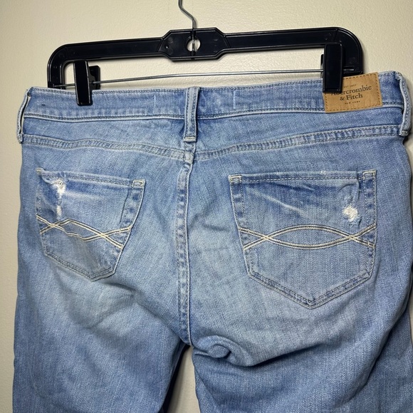 Abercrombie And Fitch Jeans Women’s Size 4/27. Bejeweled. Distressed. - Picture 6 of 7